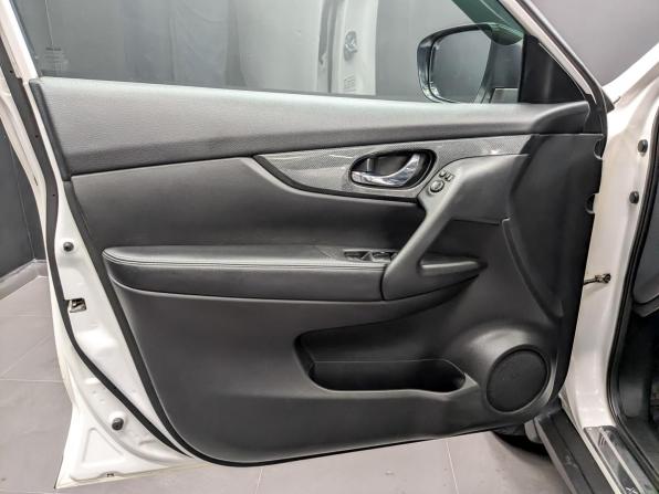 Nissan X-Trail III с пробегом 2015 года, цена 1 900 000 рублей, 155106 км, внедорожник, Автокод Объявления