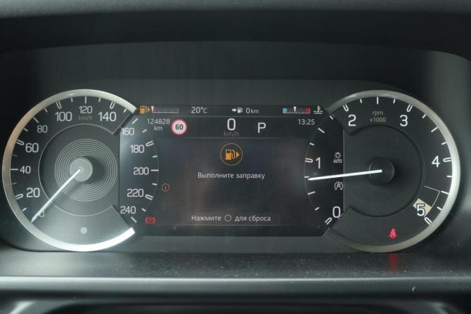 Land Rover Defender II с пробегом 2020 года, цена 4 096 000 рублей, 124747 км, внедорожник, Автокод Объявления