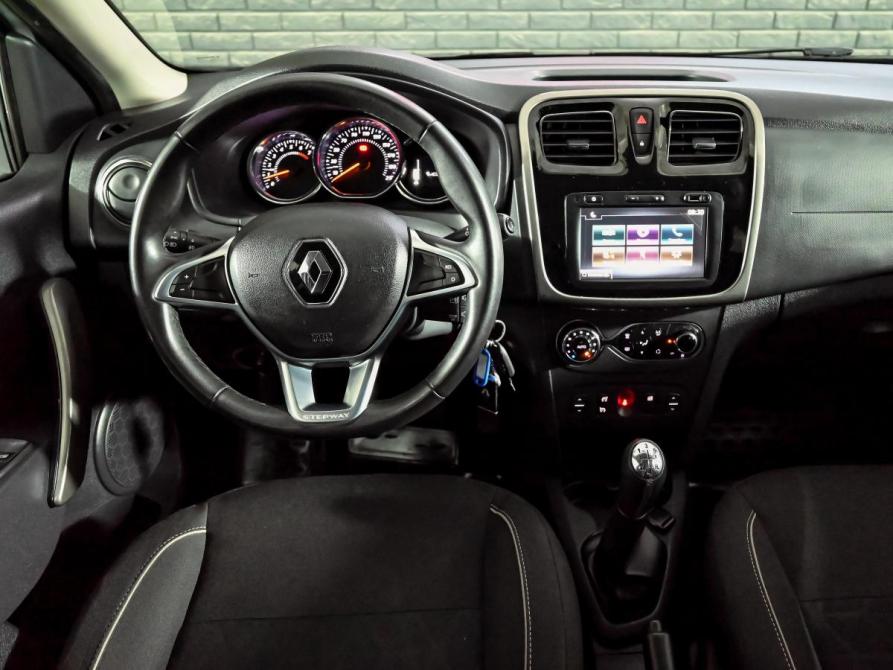 Renault Sandero II Рестайлинг Екатеринбург  - изображение 15