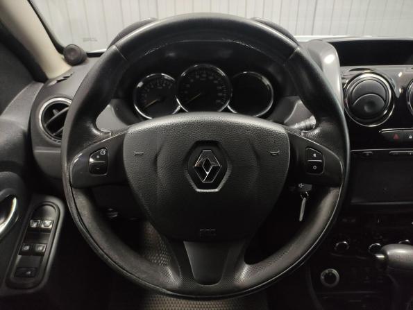 Renault Duster I Рестайлинг с пробегом 2016 года, цена 965 000 рублей, 170300 км, внедорожник, Автокод Объявления