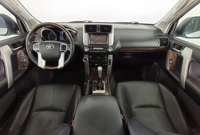 Toyota Land Cruiser Prado 150 Series с пробегом 2010 года, цена 2 450 000 рублей, 245275 км, внедорожник, Автокод Объявления
