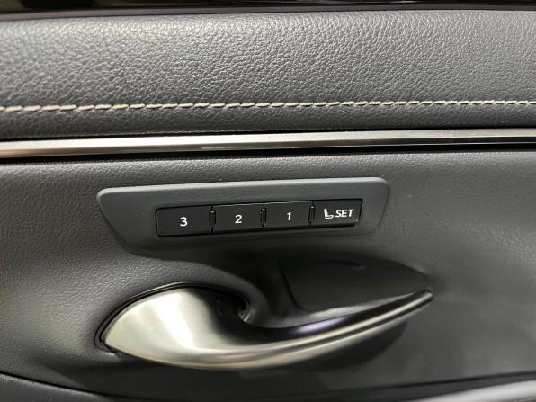 Lexus ES VII с пробегом 2018 года, цена 3 530 000 рублей, 117000 км, седан, Автокод Объявления