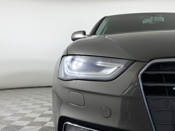 Audi A4 IV (B8) Рестайлинг с пробегом 2013 года, цена 1 550 000 рублей, 228026 км, универсал, Автокод Объявления