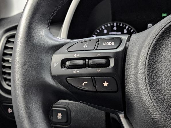 Kia Rio IV Рестайлинг с пробегом 2020 года, цена 1 945 000 рублей, 26969 км, седан, Автокод Объявления