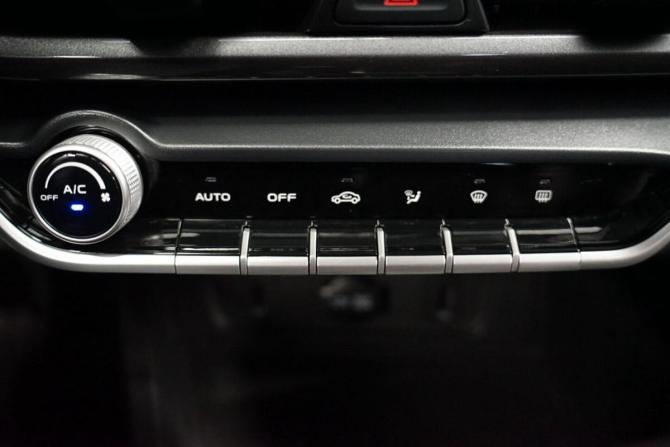 Changan Eado Plus с пробегом 2024 года, цена 1 955 000 рублей, 20000 км, седан, Автокод Объявления