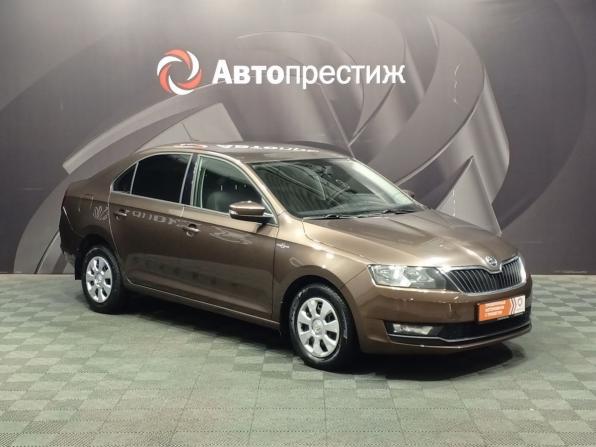 Skoda Rapid I Рестайлинг с пробегом 2019 года, цена 1 170 000 рублей, 141000 км, лифтбек, Автокод Объявления
