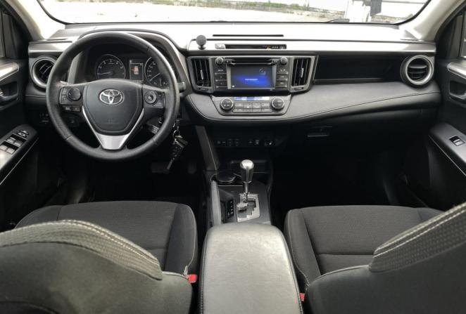 Toyota RAV4 IV (XA40) Рестайлинг с пробегом 2016 года, цена 2 450 000 рублей, 190713 км, внедорожник, Автокод Объявления