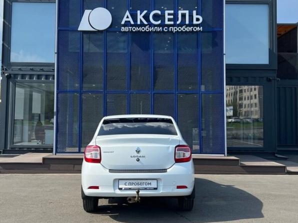 Renault Logan II Рестайлинг с пробегом 2018 года, цена 579 000 рублей, 281000 км, седан, Автокод Объявления