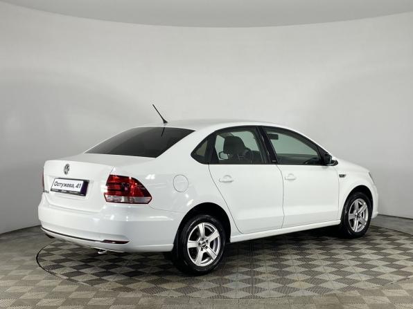 Volkswagen Polo V Рестайлинг с пробегом 2016 года, цена 1 170 000 рублей, 134897 км, седан, Автокод Объявления