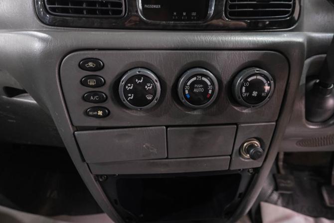 Toyota Noah IV (R90) с пробегом 1999 года, цена 759 000 рублей, 469000 км, минивэн, Автокод Объявления