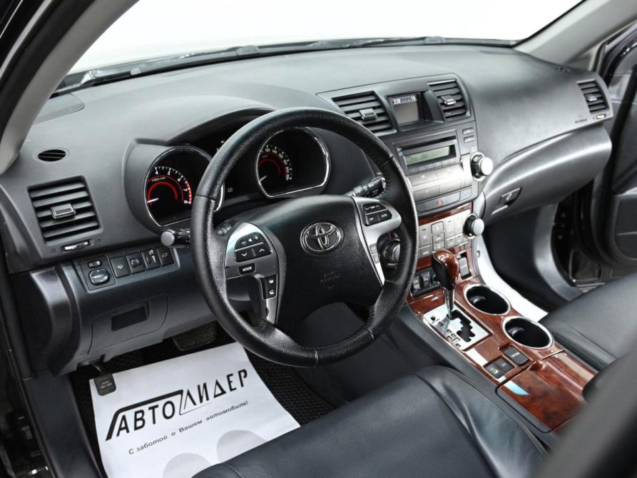 Toyota Highlander II (XU40) Рестайлинг Москва  - изображение 5