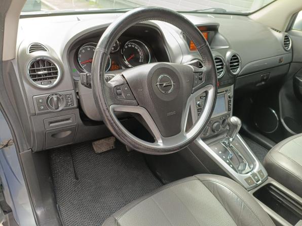 Opel Antara I Рестайлинг с пробегом 2013 года, цена 929 000 рублей, 135952 км, внедорожник, Автокод Объявления