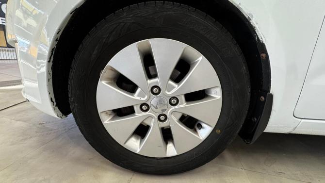 Kia Rio III с пробегом 2013 года, цена 740 000 рублей, 180151 км, седан, Автокод Объявления