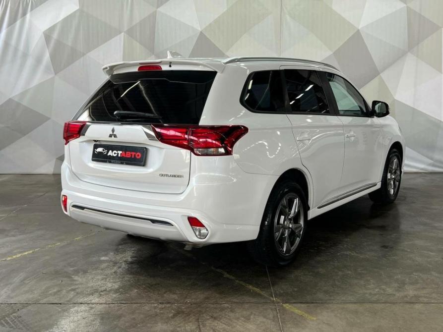 Mitsubishi Outlander III Рестайлинг 3 Оренбург  - изображение 6
