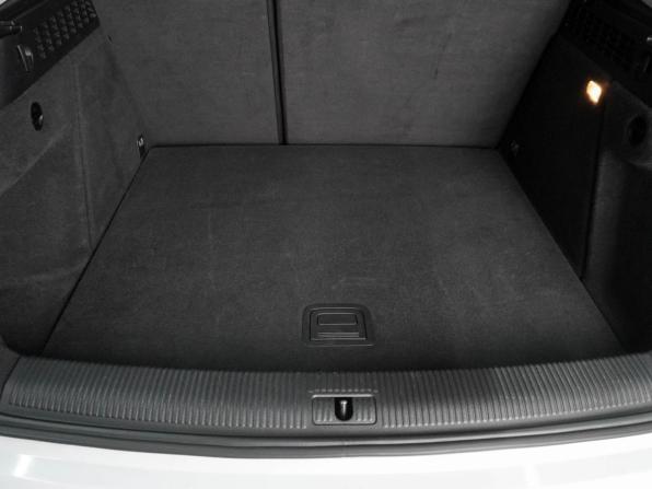Audi Q3 I (8U) с пробегом 2013 года, цена 1 630 000 рублей, 156493 км, внедорожник, Автокод Объявления