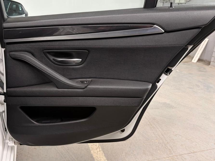 BMW 5 серии VI (F10/F11/F07) Рестайлинг Екатеринбург  - изображение 19