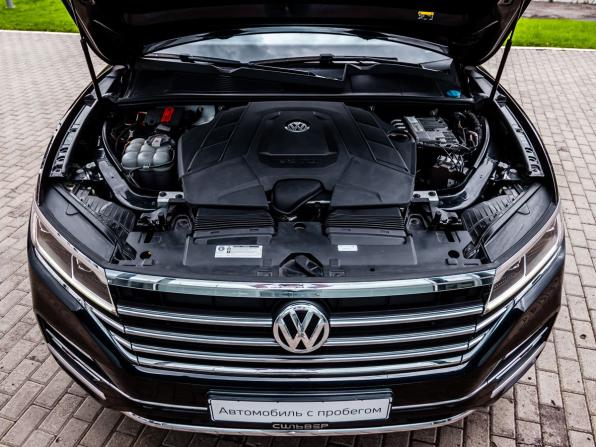Volkswagen Touareg III с пробегом 2018 года, цена 4 680 000 рублей, 110354 км, внедорожник, Автокод Объявления