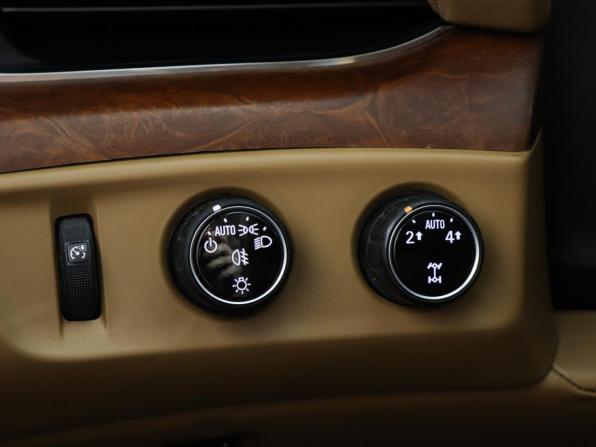Cadillac Escalade IV с пробегом 2016 года, цена 5 100 000 рублей, 90000 км, внедорожник, Автокод Объявления