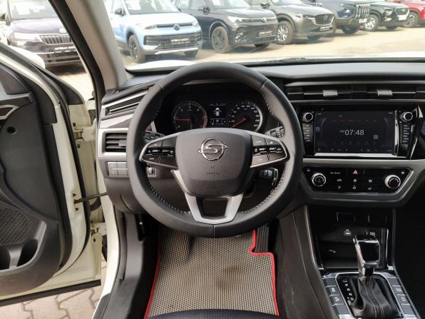 SsangYong Korando IV с пробегом 2019 года, цена 1 999 000 рублей, 77500 км, внедорожник, Автокод Объявления