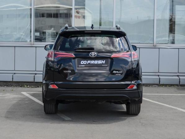 Toyota RAV4 IV (XA40) Рестайлинг с пробегом 2018 года, цена 2 380 000 рублей, 195689 км, внедорожник, Автокод Объявления