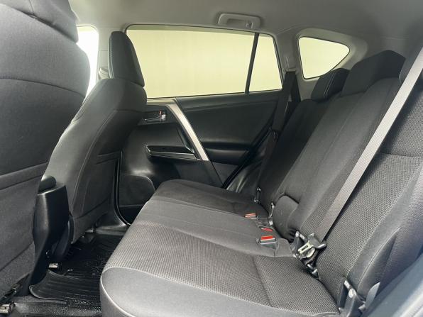 Toyota RAV4 IV (XA40) Рестайлинг с пробегом 2015 года, цена 2 400 000 рублей, 50838 км, внедорожник, Автокод Объявления