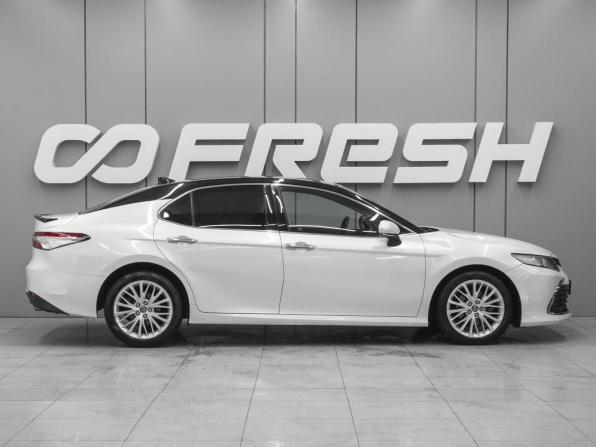 Toyota Camry VIII (XV70) с пробегом 2018 года, цена 2 690 000 рублей, 93817 км, седан, Автокод Объявления