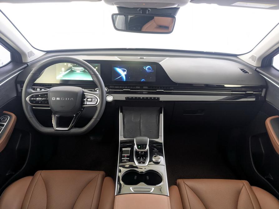 Omoda C5 I Москва  - изображение 14