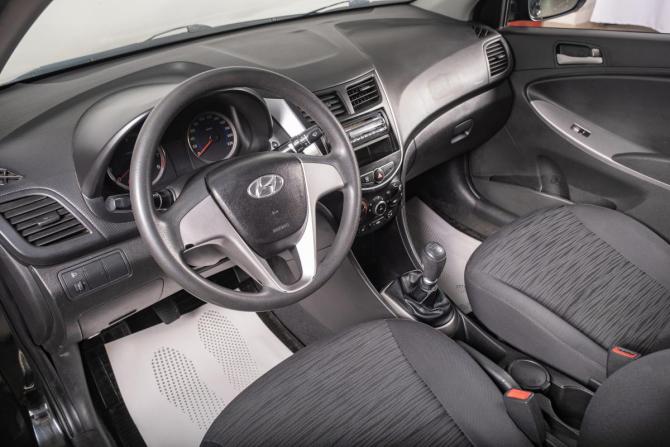 Hyundai Solaris I Рестайлинг с пробегом 2014 года, цена 859 000 рублей, 156000 км, седан, Автокод Объявления