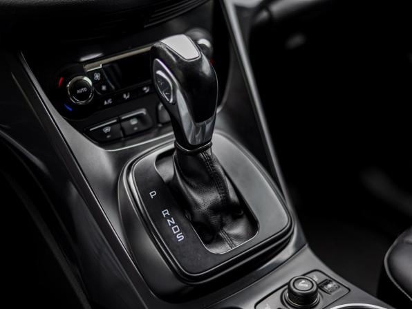 Ford Kuga II с пробегом 2013 года, цена 880 000 рублей, 260879 км, внедорожник, Автокод Объявления
