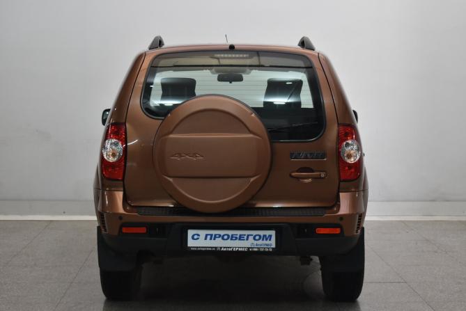 Chevrolet Niva I Рестайлинг с пробегом 2019 года, цена 900 000 рублей, 42003 км, внедорожник, Автокод Объявления