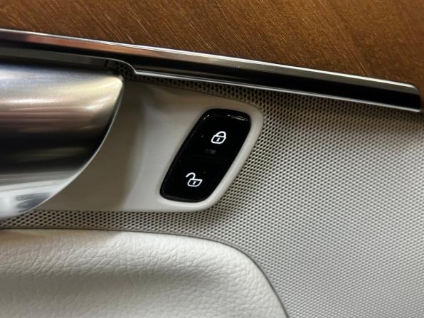 Volvo XC90 II Рестайлинг 1 с пробегом 2022 года, цена 4 330 000 рублей, 76665 км, внедорожник, Автокод Объявления