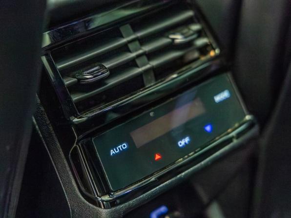 Geely Monjaro I с пробегом 2023 года, цена 2 848 000 рублей, 89993 км, внедорожник, Автокод Объявления