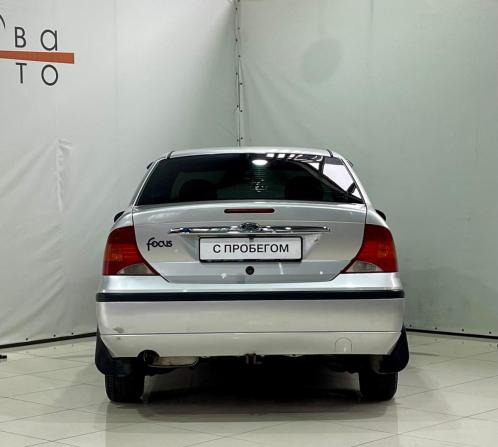Ford Focus I Рестайлинг с пробегом 2005 года, цена 240 000 рублей, 290000 км, седан, Автокод Объявления