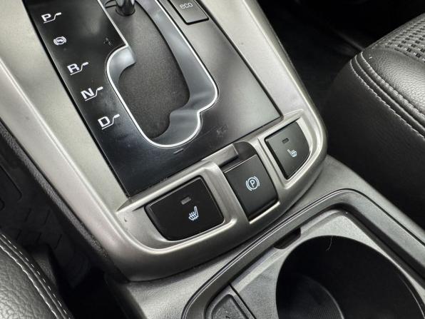 Chevrolet Captiva I Рестайлинг с пробегом 2012 года, цена 1 650 000 рублей, 87745 км, внедорожник, Автокод Объявления