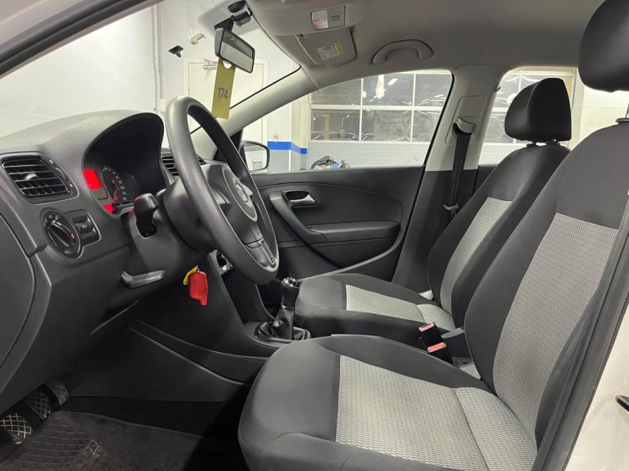 Volkswagen Polo V Санкт-Петербург  - изображение 10