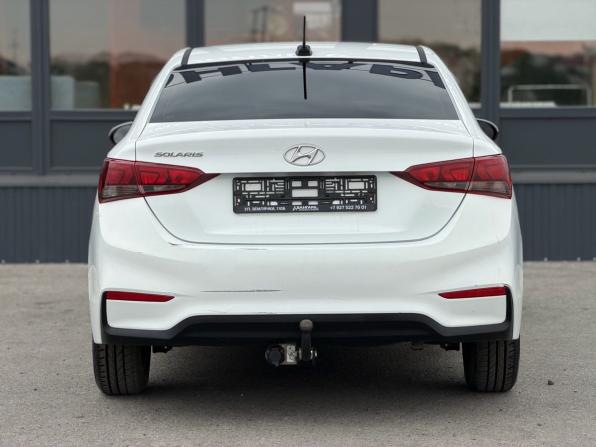 Hyundai Solaris II с пробегом 2019 года, цена 780 000 рублей, 350200 км, седан, Автокод Объявления