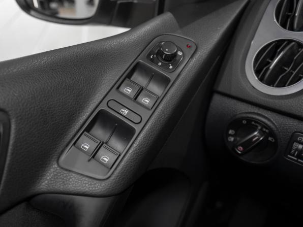 Volkswagen Tiguan I Рестайлинг с пробегом 2015 года, цена 1 420 000 рублей, 113279 км, внедорожник, Автокод Объявления