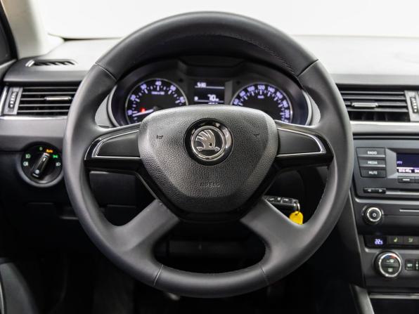 Skoda Octavia III (A7) с пробегом 2014 года, цена 938 000 рублей, 158352 км, лифтбек, Автокод Объявления