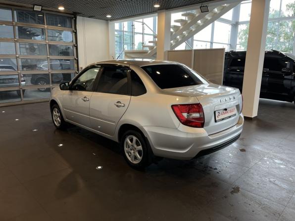 Lada (ВАЗ) Granta I Рестайлинг с пробегом 2022 года, цена 853 000 рублей, 16050 км, седан, Автокод Объявления