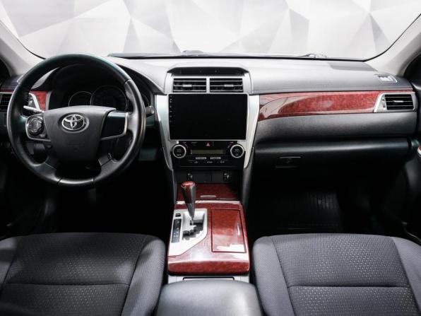 Toyota Camry VII (XV50) с пробегом 2012 года, цена 1 690 000 рублей, 198000 км, седан, Автокод Объявления