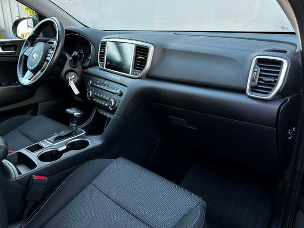Kia Sportage IV Рестайлинг с пробегом 2021 года, цена 2 598 500 рублей, 54624 км, внедорожник, Автокод Объявления