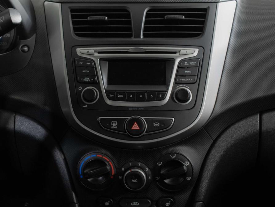 Hyundai Solaris I Рестайлинг Москва  - изображение 11