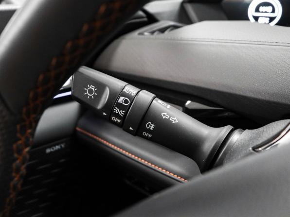 Changan UNI-V I с пробегом 2023 года, цена 2 099 000 рублей, 50172 км, лифтбек, Автокод Объявления
