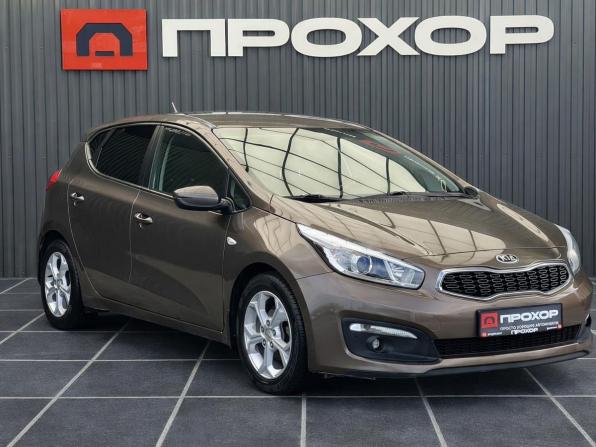 Kia Ceed II Рестайлинг с пробегом 2016 года, цена 1 177 000 рублей, 147472 км, хэтчбек, Автокод Объявления