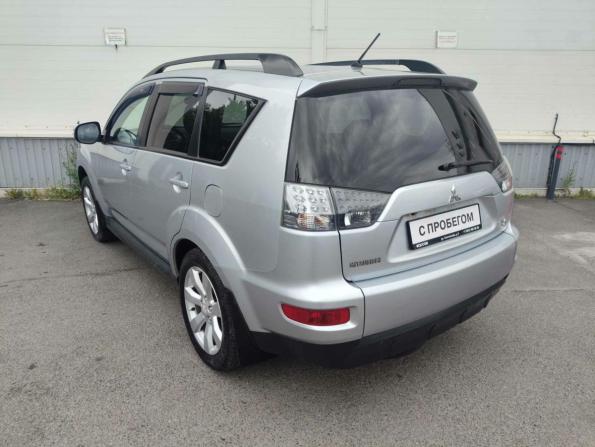 Mitsubishi Outlander II Рестайлинг с пробегом 2011 года, цена 1 299 000 рублей, 138829 км, внедорожник, Автокод Объявления