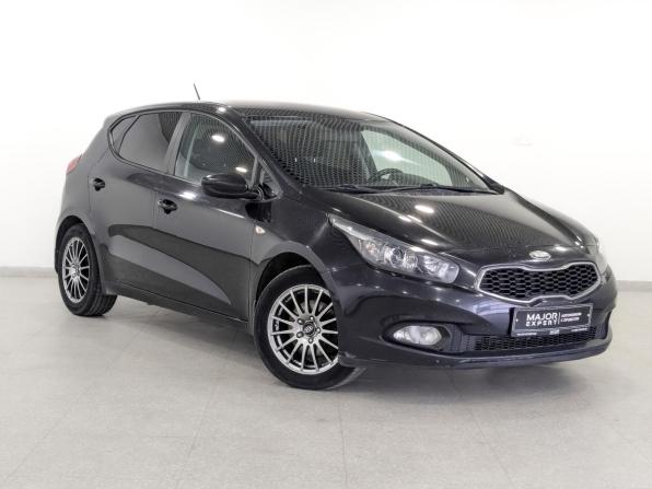 Kia Ceed II с пробегом 2015 года, цена 1 199 000 рублей, 131365 км, хэтчбек, Автокод Объявления