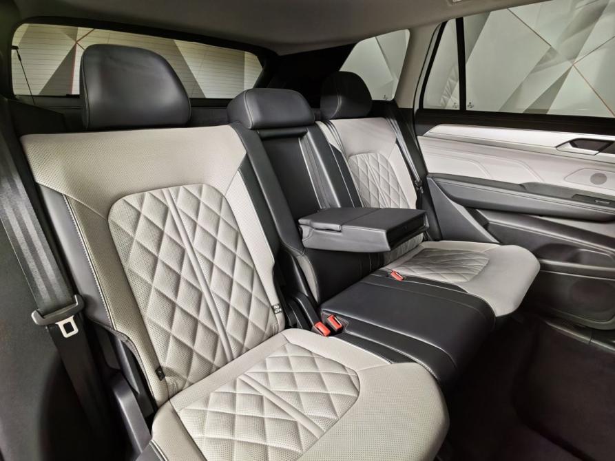 Volkswagen Tavendor I Москва  - изображение 17