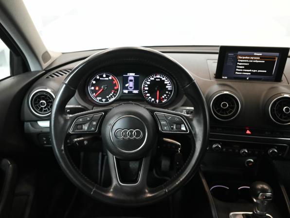 Audi A3 III (8V) Рестайлинг с пробегом 2017 года, цена 2 100 000 рублей, 121727 км, седан, Автокод Объявления