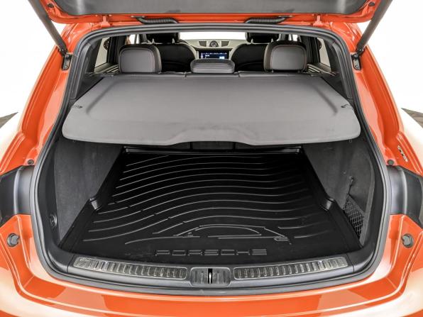 Porsche Macan I Рестайлинг 2 с пробегом 2021 года, цена 6 460 000 рублей, 62908 км, внедорожник, Автокод Объявления