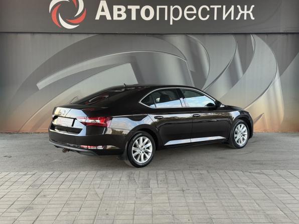 Skoda Superb III с пробегом 2017 года, цена 2 096 000 рублей, 122300 км, лифтбек, Автокод Объявления